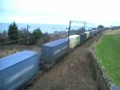 DRS 66425  at Berwick