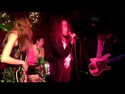 Lola- The Kinks - 3 Of Clubs 20th Anniversary Los Angeles