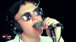 DMA&#39;s - &quot;Laced&quot; (Live at WFUV)