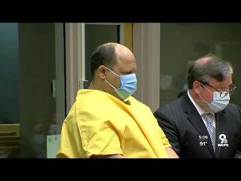 Trucker accused of holding wife hostage will have deadly encounter eventually, ex-girlfriend says