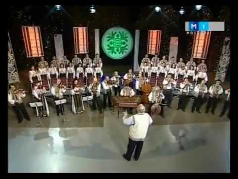 Corul "Moldova" şi Ansamblul "Fluieraş" , dirijor Serghei Ciuhrii