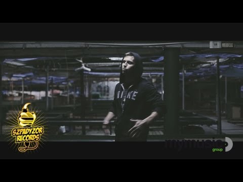 Zdroju - „Intro" (prod. Sinus Academy)