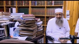 صورة كيف يعمل الشيخ في مكتبه ! | حلقة ۱٤ | جولة في مكتبة الشيخ الحويني