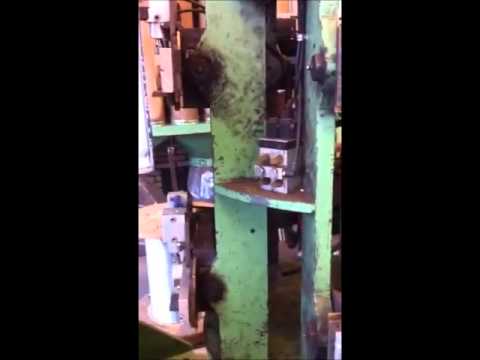 Schlesinger VP-BFK2 E4 Broom Making Machine