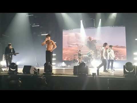 MORGENSHTERN x TIMURKA BITS - Копы на хвосте (live) | Концерт Москва 30 ноября 2019