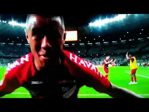 Agustin Canobbio. gol en la hora y festejo 3 a  2.