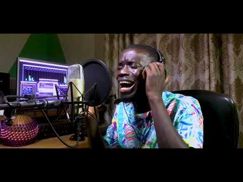 Kasa ma enye yiye/ Yesu megyefo ne wo/ Ye meho nsenkyirene