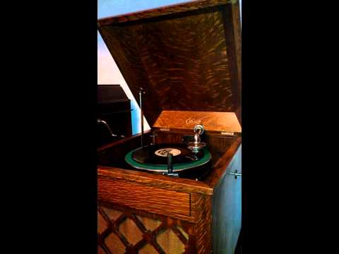 Edison 51608-R -She's Comin' 'Round The Mountain  Vernon Dalhart and compagny