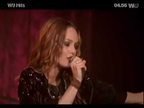 Vanessa Paradis - `` L`eau a la bouche ``
