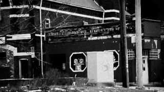 Carissa&#39;s Wierd - To Be There Now