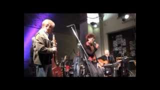 TrioLina Live - Nobody Knows You When You're Down And Out