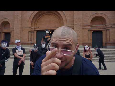 ArleKing | Me Ando Bajito (vídeo Oficial)