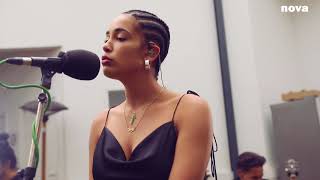 Jorja Smith - No Scrubs (TLC cover) | Plus Près de Toi - Nova.fr