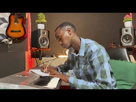 Ganjo Gang - Uzabe Intwari ft King Elly (visualizer)