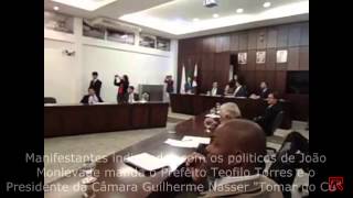 preview picture of video 'PQP nos Protestos João Monlevade'