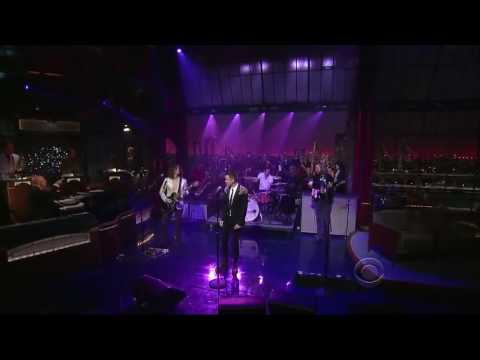 The Killers - A Dustland Fairytale (live on Letterman) HD + Lyrics