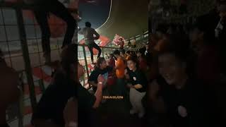 Download lagu story wa keseruan jak angel neribun #jakangel#jakangelcantik##tribunselatan#Shorts mp3 Download lagu story wa keseruan jak angel neribun #jakangel#jakangelcantik##tribunselatan#Shorts mp3