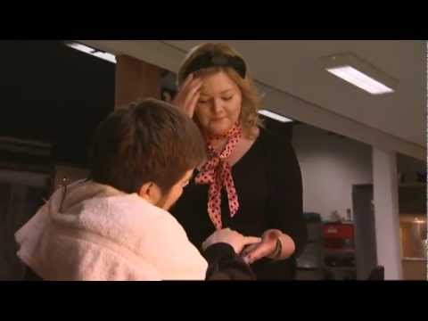 Mr Poxycat Og Co - Jørgen i sminken hos fotografen