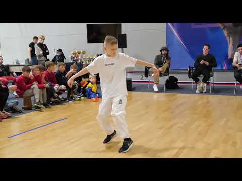 отбор 7-10 bboy Акула vs Артемий vs POWER JET - брейкданс, Чемпионат Москвы