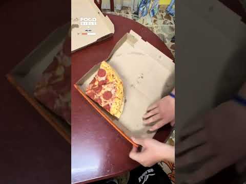 Pizza box slice hack 😲🍕                                    🎥: TikTok / molhox