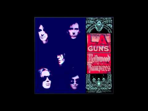 download lagu mp3 mp4 Hollywood Vampire La Guns, download lagu Hollywood Vampire La Guns gratis, unduh video klip Hollywood Vampire La Guns