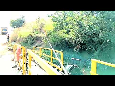 ATRAVESSANDO NA BALSA DO RIO PARANÁ NOVA ROMA, GOIÁS. 