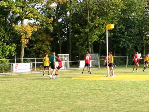 Zaamslag 1 - Voltreffers 1 score Marco