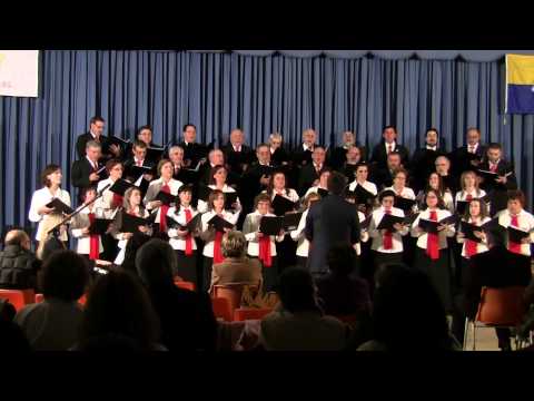 Coro da Cruz Vermelha de Águeda - Piel Canela (Bobby Capó/N.C.)