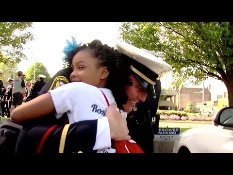 8-year-old on a mission to hug a police officer from all 50 states