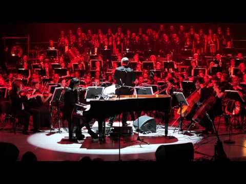 Simonne Jones "MACHINE" live in Berlin with ORSO Philharmonic