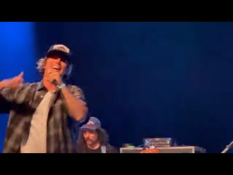 Slum Beach Posse (ft. DENM