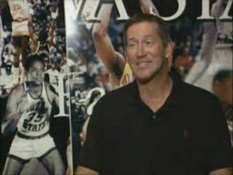 Cyclone Legend Barry Stevens' Jersey Retirement