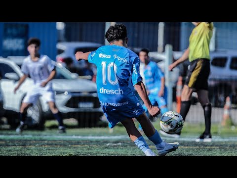 Nícolas Maia | 2011 | Volante / Meio-Campo | Novo Hamburgo