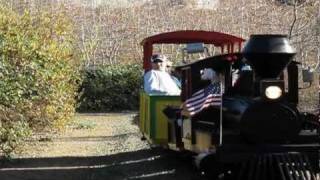 preview picture of video 'Hillside Tree Farm - Apple Ridge Railroad'