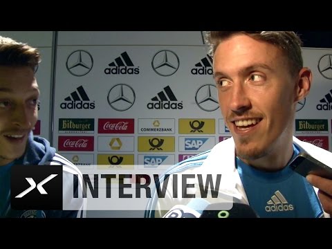 Max Kruse veräppelt Mesut Özil: Ein einziger guter Pass im ganzen Spiel | Deutschland - Georgien 2:1
