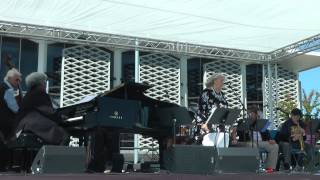 "YONDER COMES THE BLUES": BARBARA DANE at JAZZ ON THE HILL (June 7, 2014)