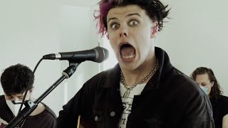 YUNGBLUD - Weird! x SMOKO (The Chats Mashup) YUNGBLUD - Weird! x SMOKO (The Chats Mashup)