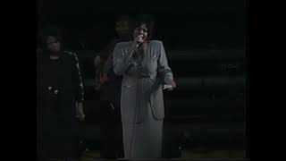 The Richard Smallwood Singers feat. Vanessa Williams - “I Love The Lord”
