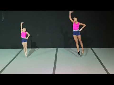 2022 Spelthorne Gymnastics Christmas Display Yuna & Amber Balance Routine 직캠