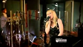 Con El Alma Abierta Lyrics English Translation