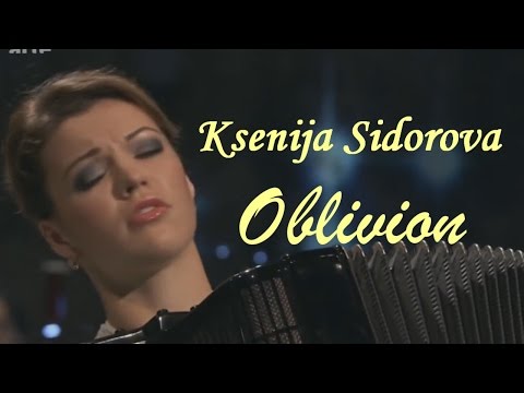 Oblivion (Piazzolla) - Ksenija Sidorova (accordion), Thomas Gould (violin) BBC National Orchestra