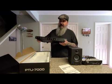 Phenyx Pro PTU-7000b Lavalier / Headset Quad Channel Microphone System