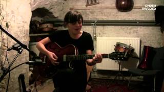 Lucie Thorne - El Guero (Pieta Brown)