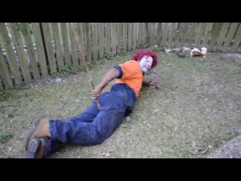 "NEW" Creepy Clown (Prank goes wrong), Bush tucker Bunjie