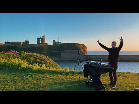 Daxson - Sunrise Set @ Tynemouth, UK (Dreamstate Artist Series)