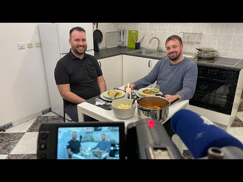 Blagoslovljen tek - Daniel Vorih priprema brudet od oslića