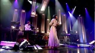 [HD] Bat For Lashes - Oh Yeah (Jools Holland Live 2012)