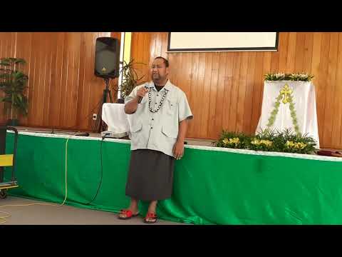 Bro Apulu Maalo singing an old Pule Lualua Number
