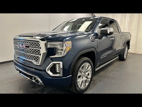2021 GMC Sierra 1500 Crew Cab Short Box 4-Wheel Drive Denali in Blue for sale at Davis GMC Buick Lethbridge in Lethbridge, AB