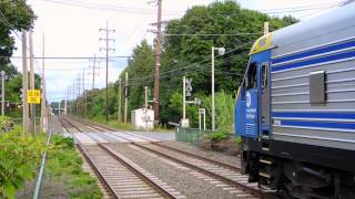 preview picture of video '[HD] LIRR 2716 @ Great River - Aug 21, 2014'